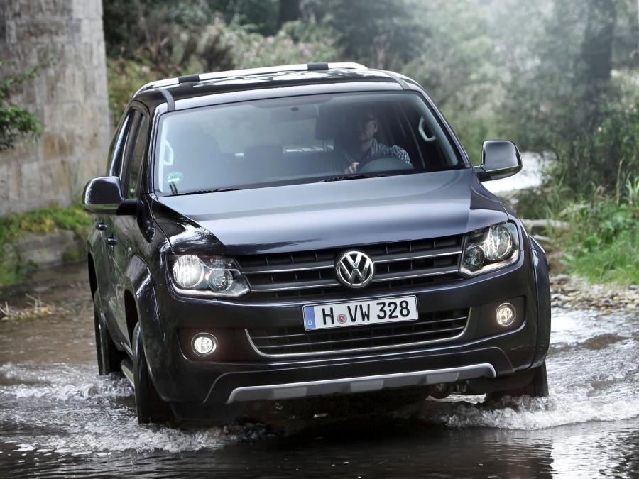  Volkswagen Amarok Double Cab Highline BlueMotion 2011 года  (фото 6 из 6)